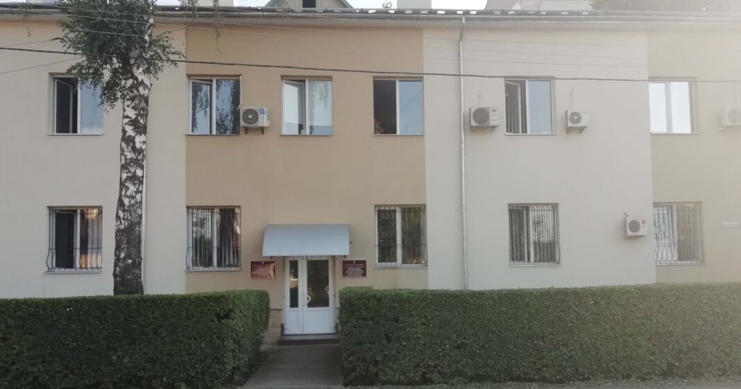 Здание: Госпродпотребслужба в Ивано-Франковске