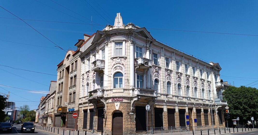 Будівля: ДВС в Івано-Франківську